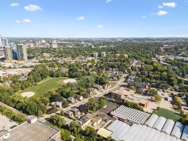 Additional image 41 of 123 Strange St