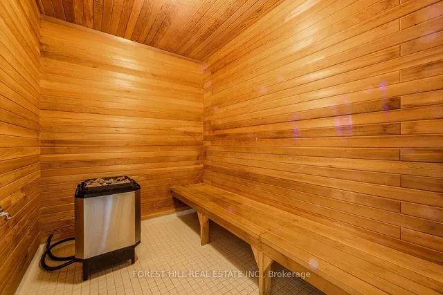 Additional image 32 of 801 Bay St Unit 1606