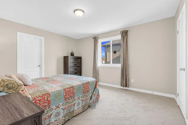 Additional image 17 of 38 Woodbine Ave