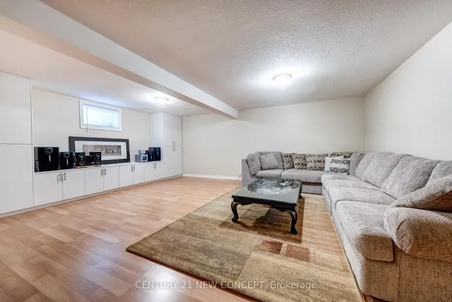 Additional image 36 of 47 Coopershawk St