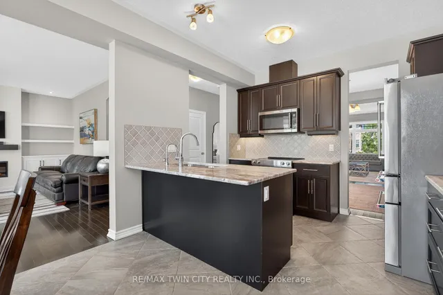 Additional image 11 of 52 Tremaine Dr