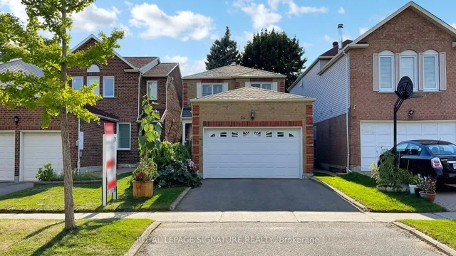 26 Holmbush Cres
