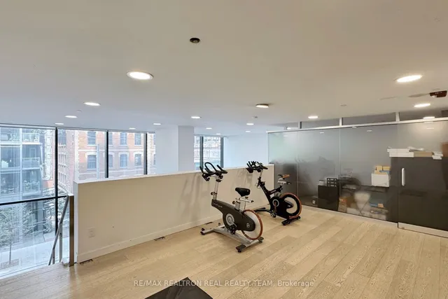 Additional image 26 of 629 King St Unit #1316