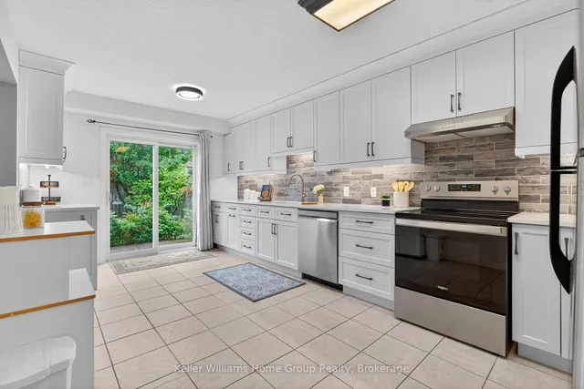 Additional image 6 of 90 Udvari Cres
