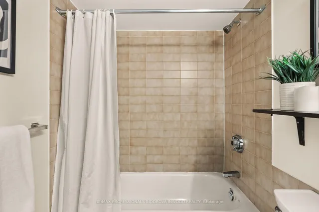 Additional image 18 of 25 The Esplanade Unit 502