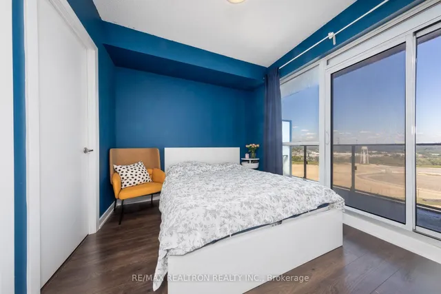 Additional image 13 of 2220 Lakeshore Blvd Unit 1607