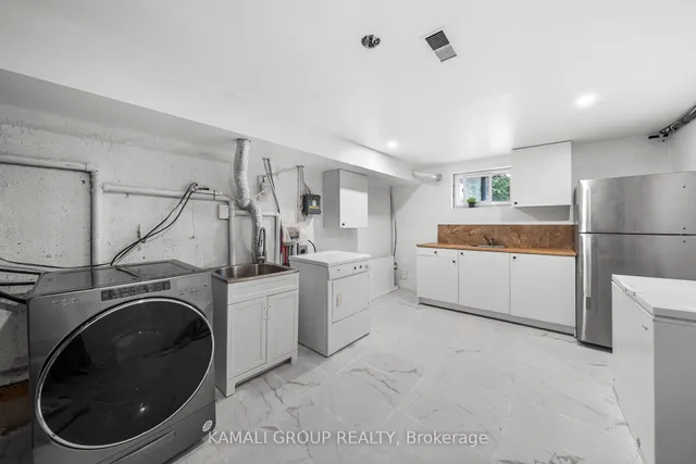 Additional image 28 of 16 Elise Terr