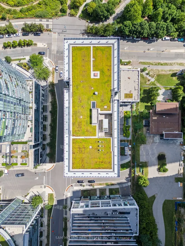 Additional image 29 of 65 Annie Craig Dr Unit 1405