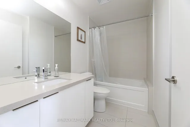 Additional image 14 of 8 Eglinton Ave Unit 5009