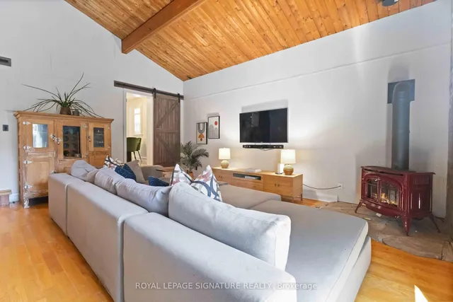 Additional image 17 of 83 Harewood Ave