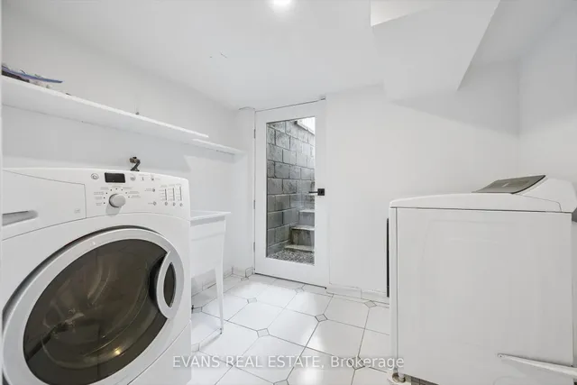 Additional image 19 of 25 Uxbridge Ave