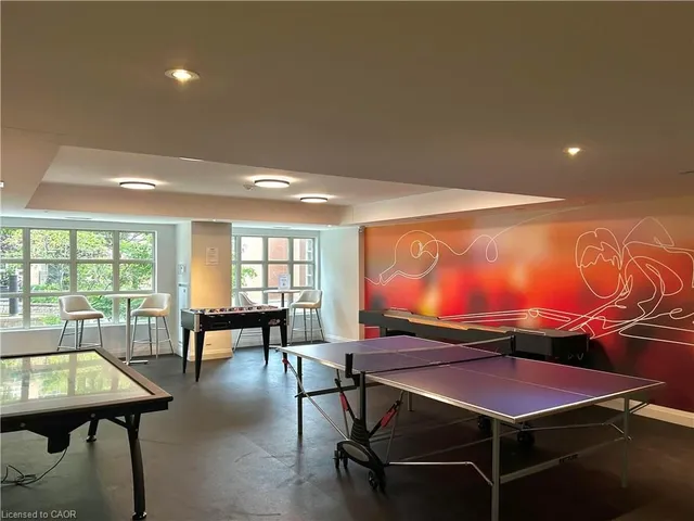 Additional image 28 of 85 East Liberty St Unit 1712