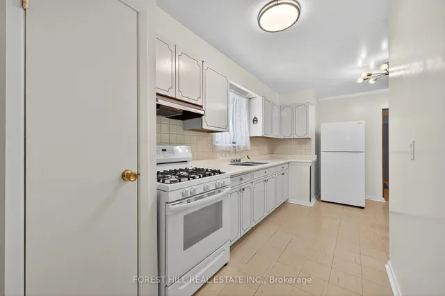 Additional image 9 of 35 Regatta Cres