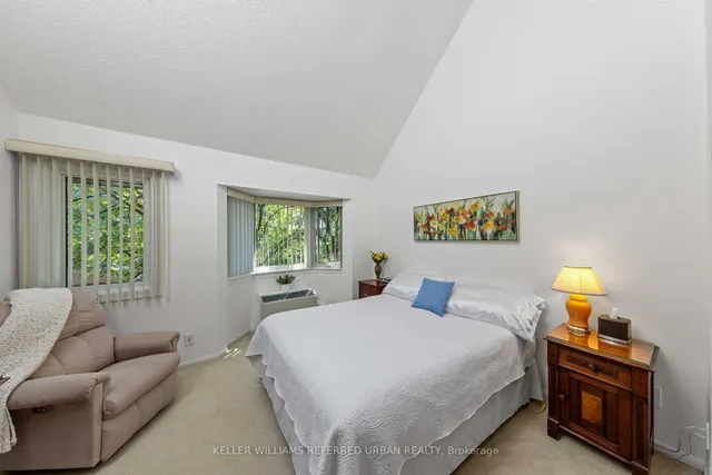 Additional image 35 of 574 Wellington St Unit 618