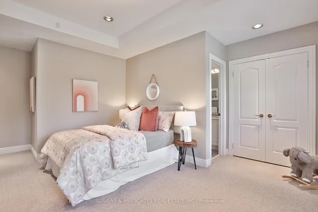 Additional image 22 of 523 Fairlawn Ave