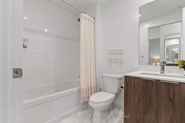 Additional image 5 of 65 Annie Craig Dr Unit 1405