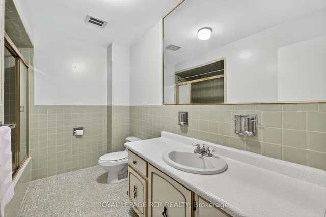 Additional image 23 of 8 Cross St