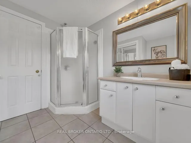 Additional image 30 of 141 Hollyridge Cres