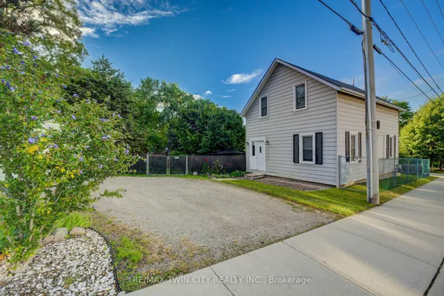 Primary image of 64 Woolwich St