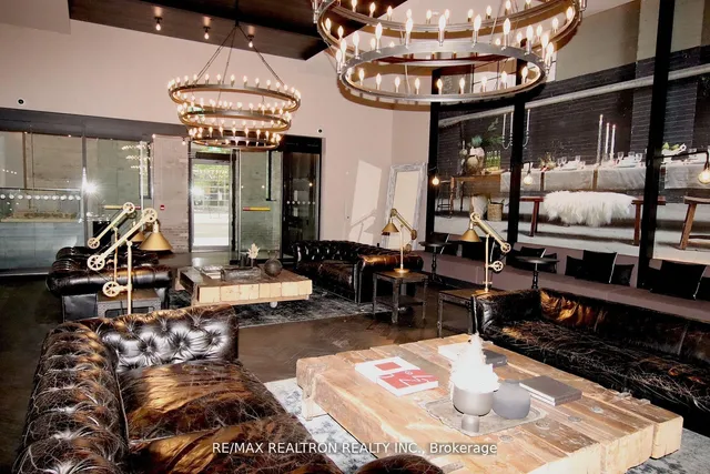 Additional image 5 of 505 Richmond St Unit 801