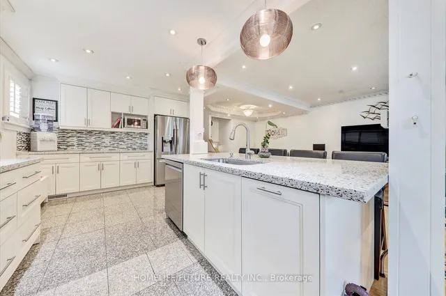 Additional image 33 of 18 Hutcherson Sq