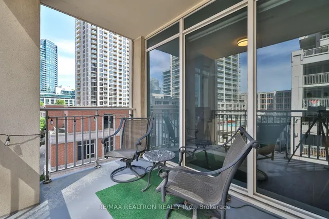 Additional image 38 of 628 fleet St Unit 407