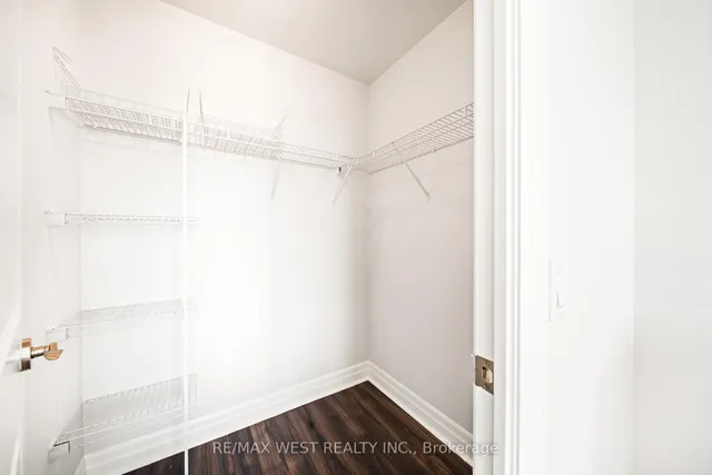 Additional image 10 of 20 Gothic Ave Unit 412