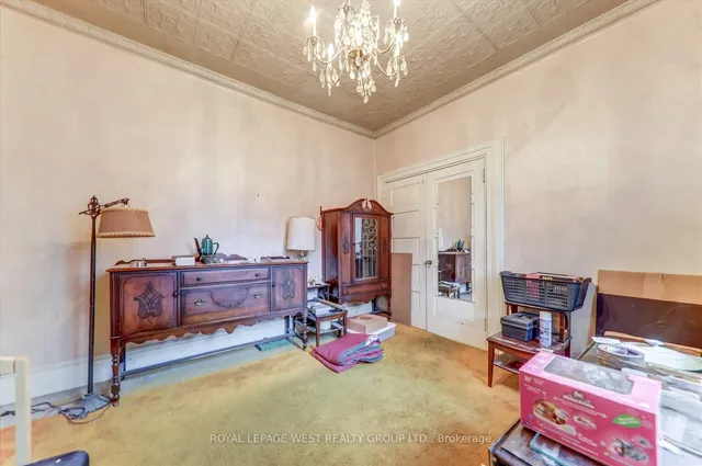 Additional image 4 of 24 Augusta Ave