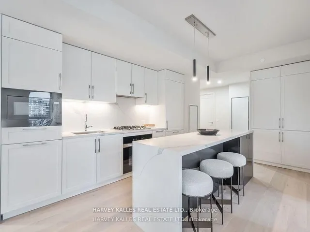 Additional image 6 of 8 Manor Rd Unit 410