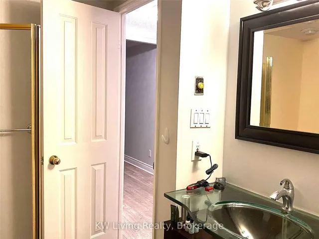 Additional image 11 of 28 Hollywood Ave Unit 411