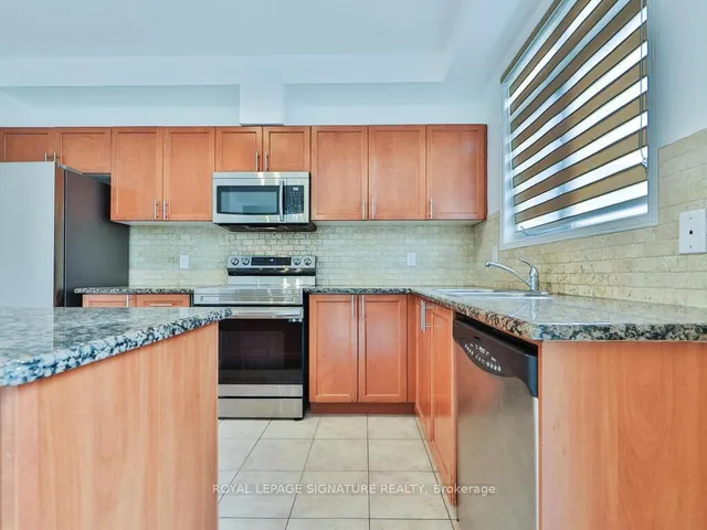 Additional image 20 of 41 Stagecoach Circ