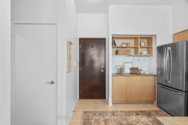 Additional image 5 of 410 Queens Quay Unit 413