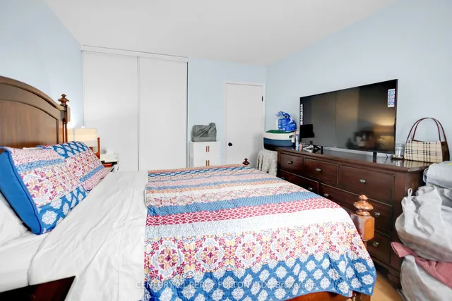 Additional image 18 of 3085 Kingsway Dr Unit 56