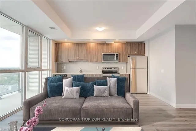 Additional image 4 of 60 Charles St Unit 1409A