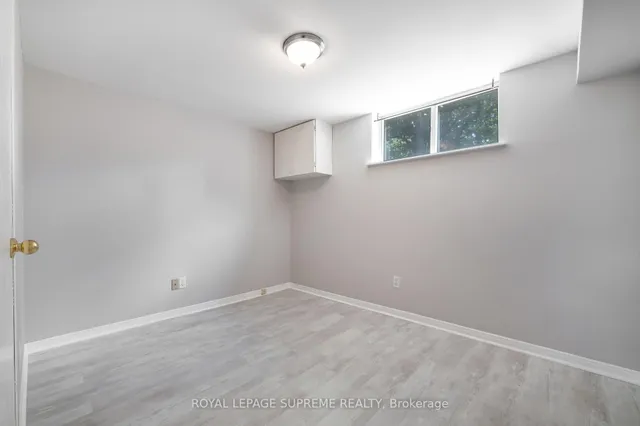 Additional image 35 of 75 Windhill Cres