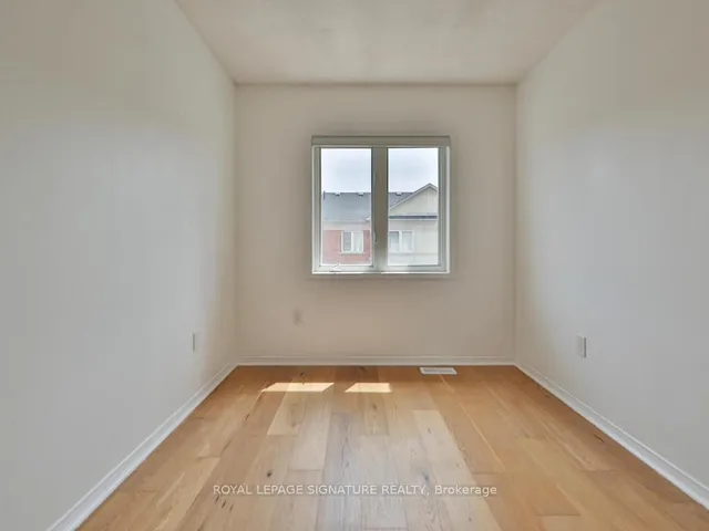 Additional image 37 of 41 Stagecoach Circ