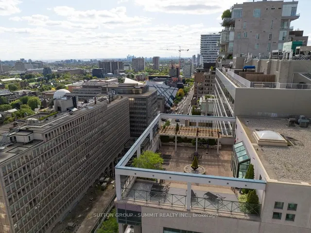 Additional image 46 of 102 Bloor St Unit Ph07