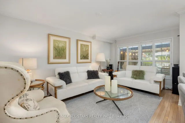 Additional image 7 of 10 Sufi Cres
