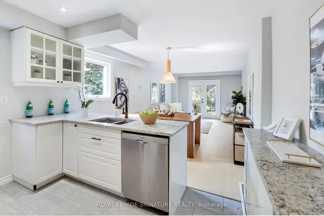 Additional image 10 of 398 Annette St