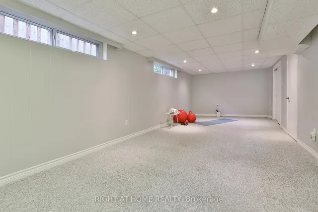 Additional image 31 of 21 Gaiety Dr