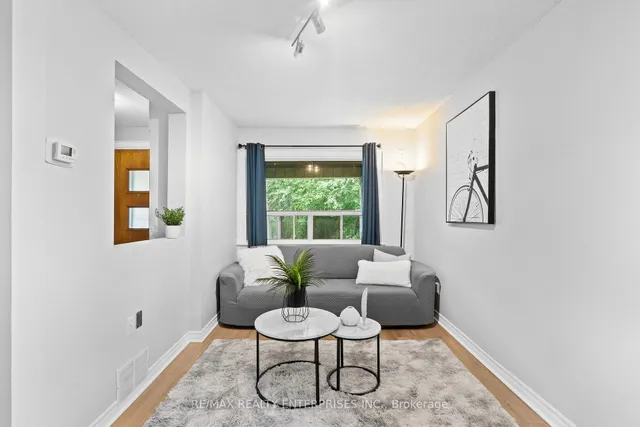 Additional image 7 of 11 Humber Hill Ave