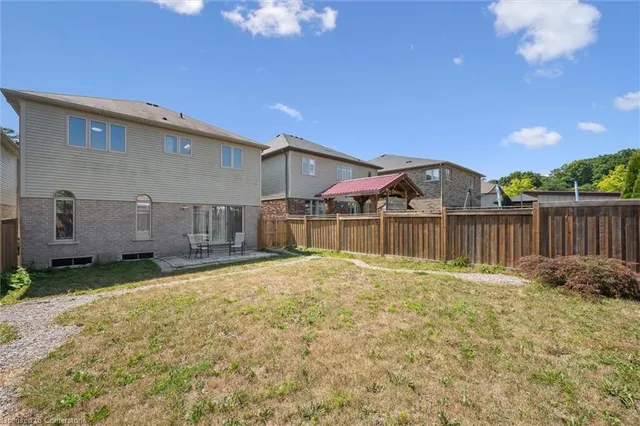 Additional image 39 of 58 Elmbank Trail