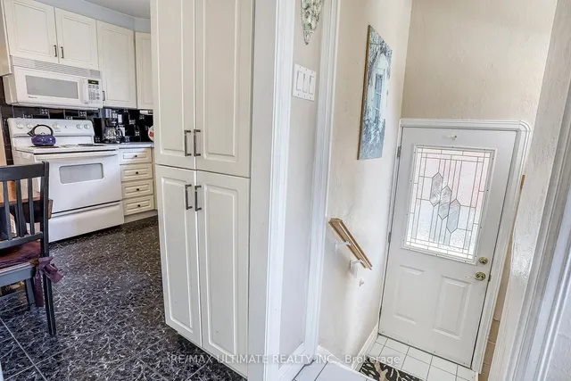 Additional image 27 of 30 joanith Dr