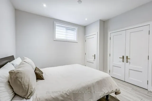 Additional image 32 of 2 Hemford Cres