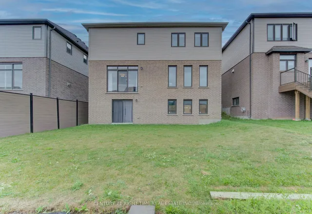 Additional image 44 of 546 Bridgemill Cres