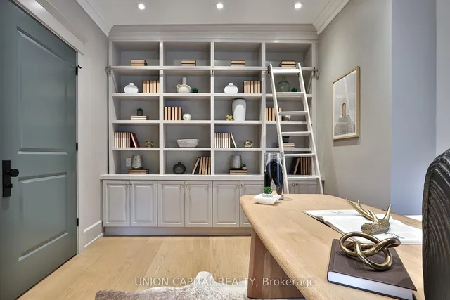 Additional image 18 of 16 Lytton Blvd