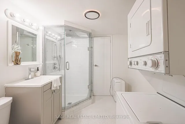 Additional image 19 of 140 Strachan Ave