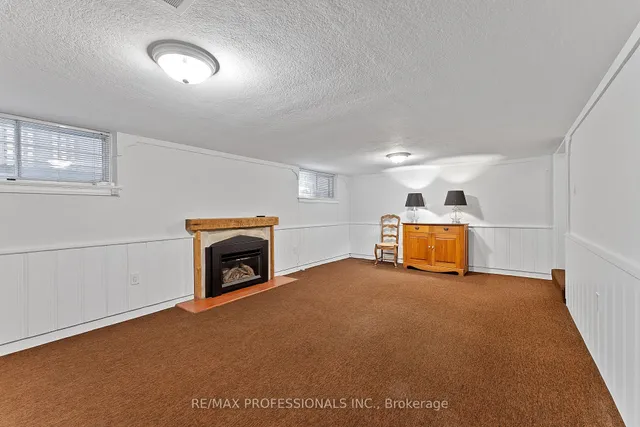 Additional image 40 of 28 Colwood Rd