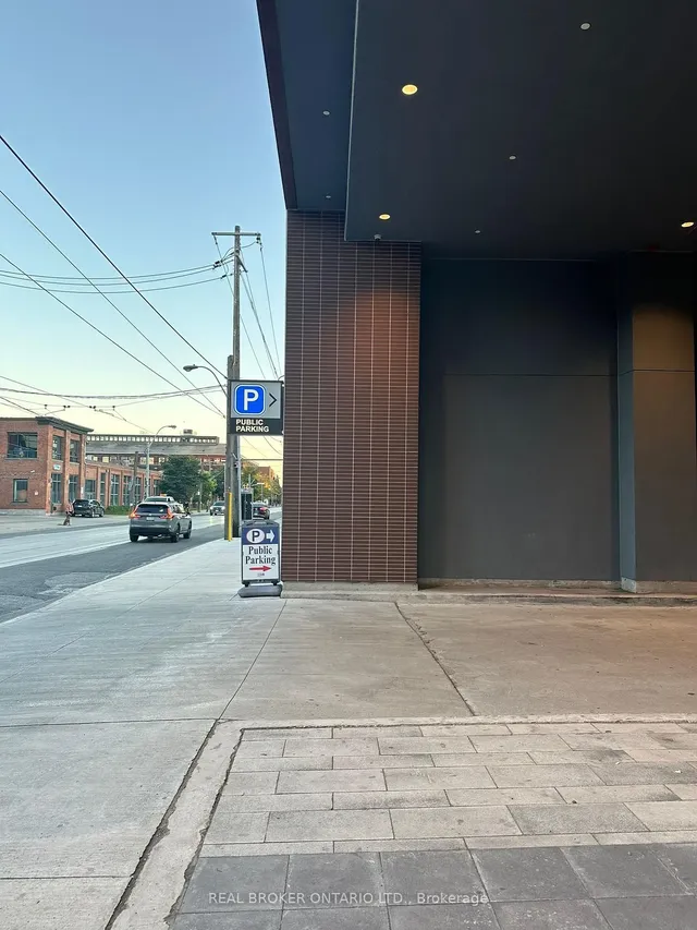 Additional image 26 of 270 Dufferin St Unit 820