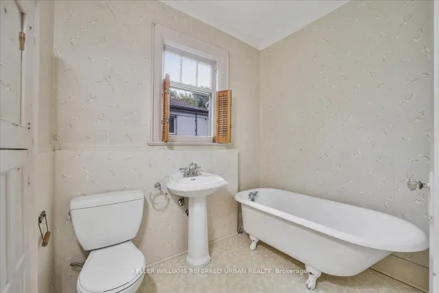 Additional image 20 of 91 Harlandale Ave